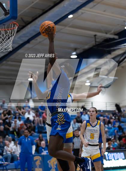 Thumbnail 3 in Orlando Christian Prep vs Charlotte (Wally Keller Classic) photogallery.