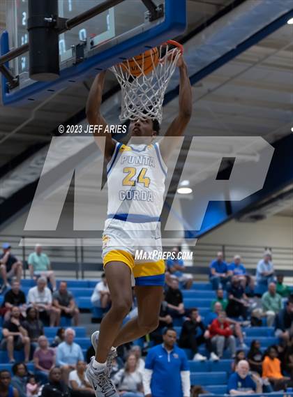 Thumbnail 2 in Orlando Christian Prep vs Charlotte (Wally Keller Classic) photogallery.