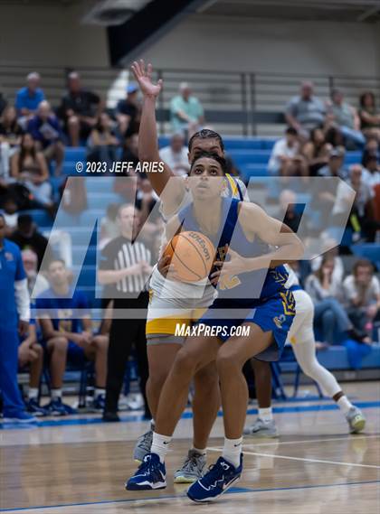 Thumbnail 2 in Orlando Christian Prep vs Charlotte (Wally Keller Classic) photogallery.