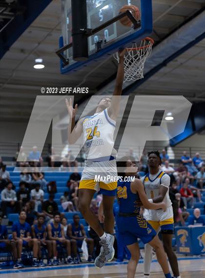 Thumbnail 1 in Orlando Christian Prep vs Charlotte (Wally Keller Classic) photogallery.