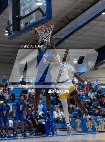 Thumbnail 2 in Orlando Christian Prep vs Charlotte (Wally Keller Classic) photogallery.