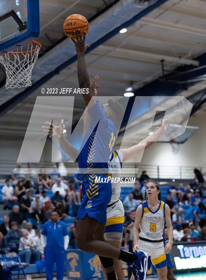 Thumbnail 2 in Orlando Christian Prep vs Charlotte (Wally Keller Classic) photogallery.