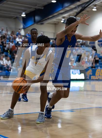 Thumbnail 3 in Orlando Christian Prep vs Charlotte (Wally Keller Classic) photogallery.
