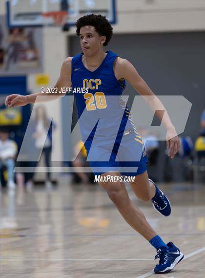 Thumbnail 1 in Orlando Christian Prep vs Charlotte (Wally Keller Classic) photogallery.