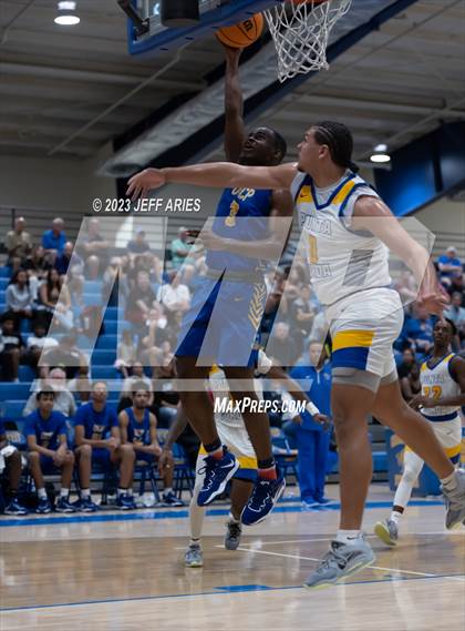 Thumbnail 3 in Orlando Christian Prep vs Charlotte (Wally Keller Classic) photogallery.
