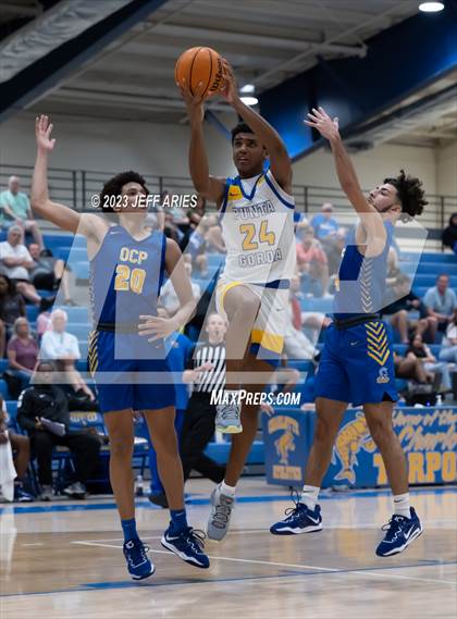 Thumbnail 2 in Orlando Christian Prep vs Charlotte (Wally Keller Classic) photogallery.