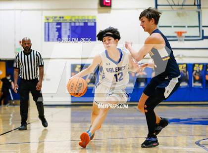 Thumbnail 1 in Crean Lutheran @ Valencia photogallery.