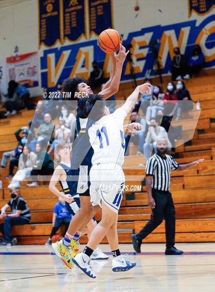 Thumbnail 2 in Crean Lutheran @ Valencia photogallery.