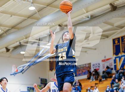 Thumbnail 1 in Crean Lutheran @ Valencia photogallery.