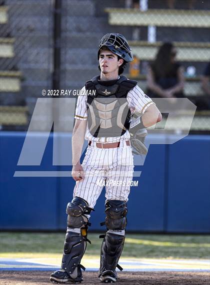 Thumbnail 3 in Clovis West vs. San Joaquin Memorial photogallery.