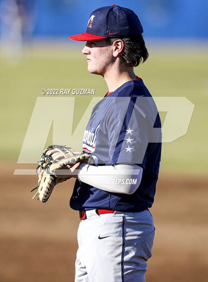 Thumbnail 3 in Clovis West vs. San Joaquin Memorial photogallery.