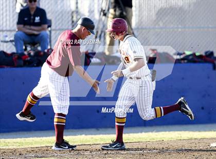 Thumbnail 3 in Clovis West vs. San Joaquin Memorial photogallery.