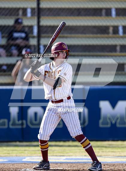 Thumbnail 3 in Clovis West vs. San Joaquin Memorial photogallery.