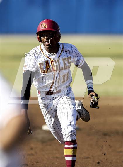 Thumbnail 2 in Clovis West vs. San Joaquin Memorial photogallery.