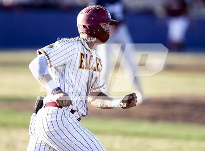 Thumbnail 2 in Clovis West vs. San Joaquin Memorial photogallery.