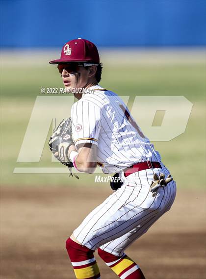 Thumbnail 2 in Clovis West vs. San Joaquin Memorial photogallery.