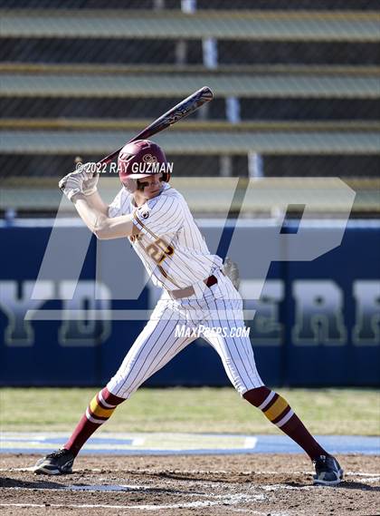 Thumbnail 3 in Clovis West vs. San Joaquin Memorial photogallery.