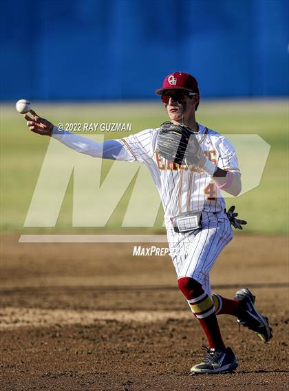 Thumbnail 2 in Clovis West vs. San Joaquin Memorial photogallery.