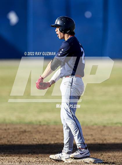 Thumbnail 2 in Clovis West vs. San Joaquin Memorial photogallery.