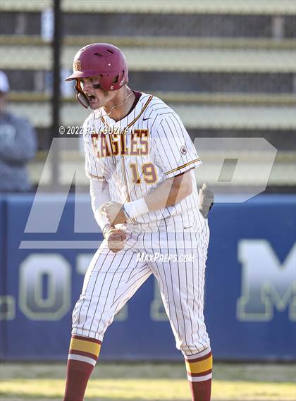Thumbnail 3 in Clovis West vs. San Joaquin Memorial photogallery.
