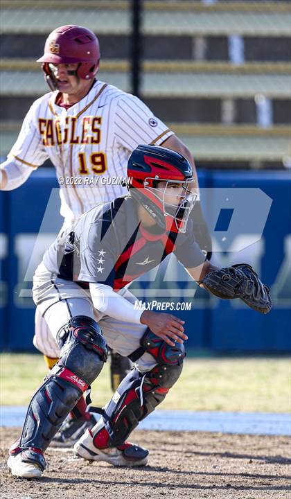 Thumbnail 3 in Clovis West vs. San Joaquin Memorial photogallery.