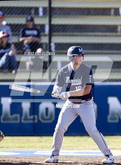 Thumbnail 1 in Clovis West vs. San Joaquin Memorial photogallery.
