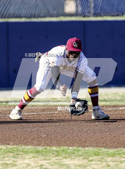 Thumbnail 3 in Clovis West vs. San Joaquin Memorial photogallery.