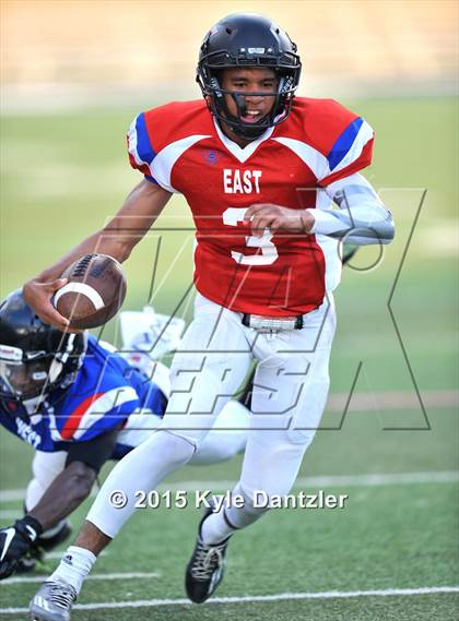 Thumbnail 2 in North Texas Bowl  photogallery.