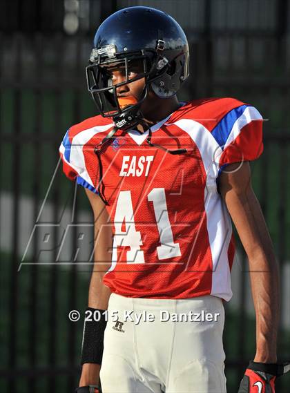 Thumbnail 1 in North Texas Bowl  photogallery.