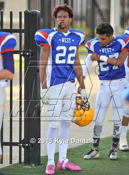 Thumbnail 1 in North Texas Bowl  photogallery.