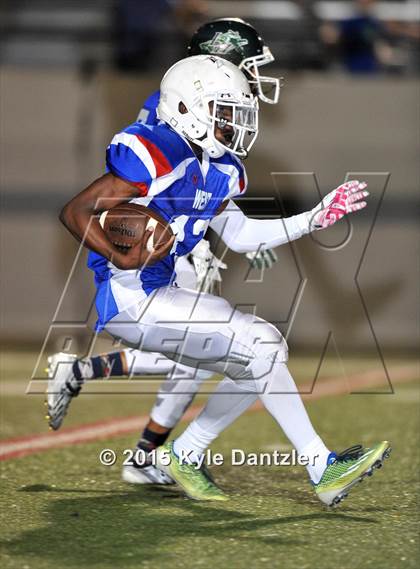 Thumbnail 3 in North Texas Bowl  photogallery.
