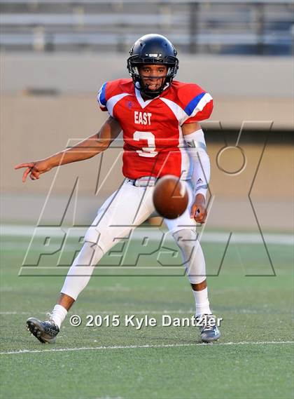 Thumbnail 1 in North Texas Bowl  photogallery.