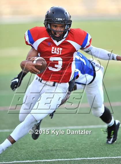 Thumbnail 1 in North Texas Bowl  photogallery.