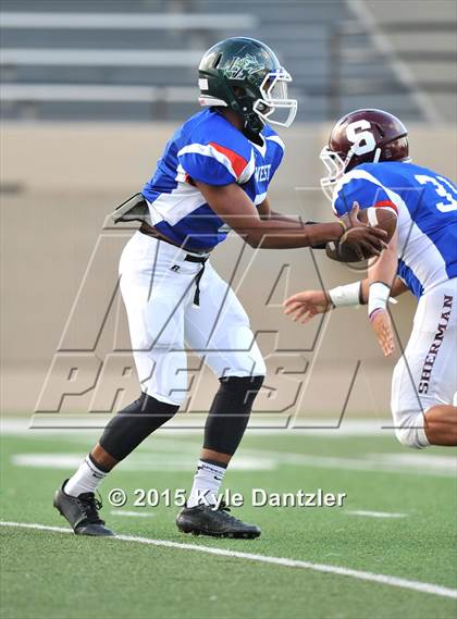 Thumbnail 2 in North Texas Bowl  photogallery.