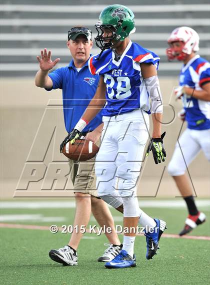 Thumbnail 3 in North Texas Bowl  photogallery.