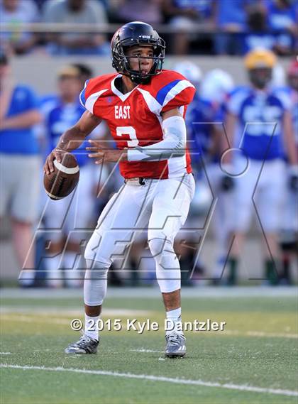 Thumbnail 1 in North Texas Bowl  photogallery.