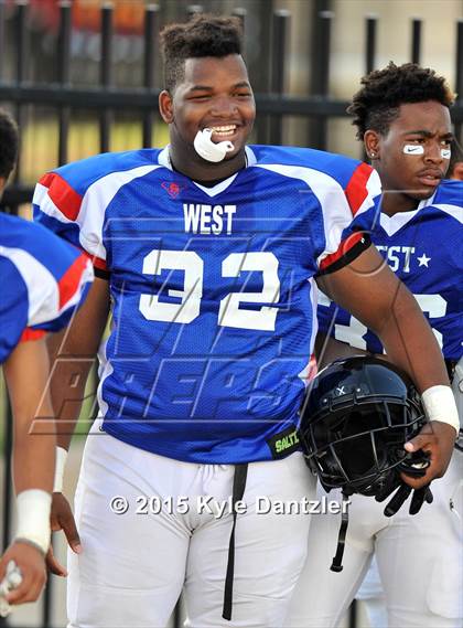 Thumbnail 2 in North Texas Bowl  photogallery.