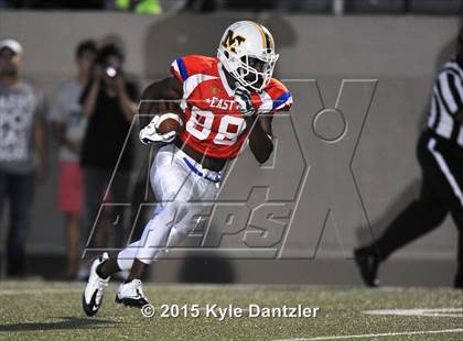 Thumbnail 3 in North Texas Bowl  photogallery.