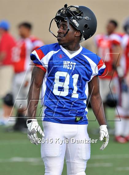 Thumbnail 2 in North Texas Bowl  photogallery.