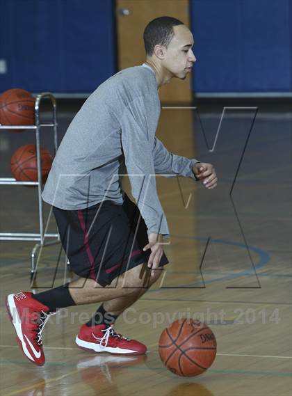 Thumbnail 1 in Nyack vs Pelham (Class A Out Bracket) photogallery.
