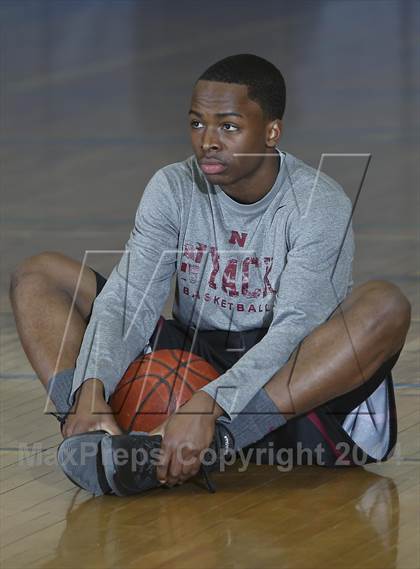 Thumbnail 3 in Nyack vs Pelham (Class A Out Bracket) photogallery.