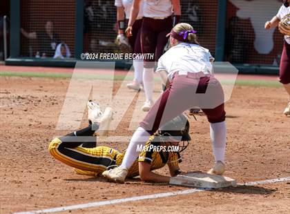 Thumbnail 3 in Calallen vs. Liberty (UIL 4A Softball Final) photogallery.