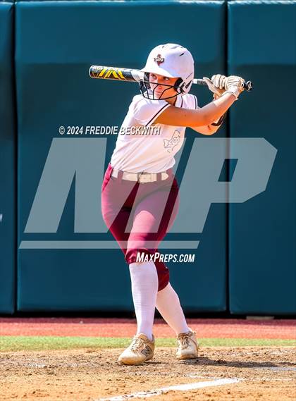 Thumbnail 2 in Calallen vs. Liberty (UIL 4A Softball Final) photogallery.
