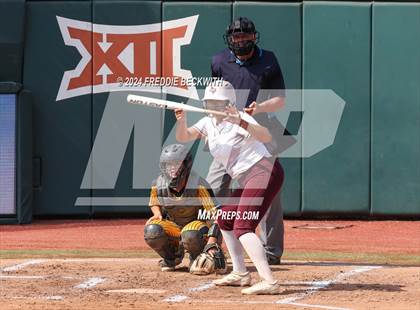 Thumbnail 1 in Calallen vs. Liberty (UIL 4A Softball Final) photogallery.