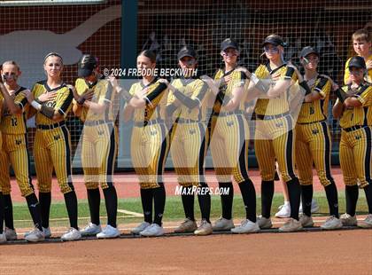 Thumbnail 2 in Calallen vs. Liberty (UIL 4A Softball Final) photogallery.
