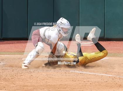 Thumbnail 2 in Calallen vs. Liberty (UIL 4A Softball Final) photogallery.