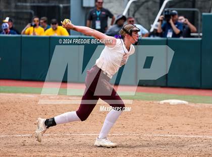 Thumbnail 2 in Calallen vs. Liberty (UIL 4A Softball Final) photogallery.