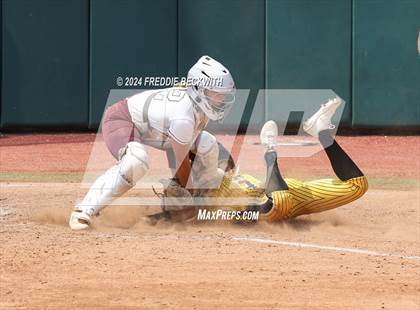 Thumbnail 1 in Calallen vs. Liberty (UIL 4A Softball Final) photogallery.