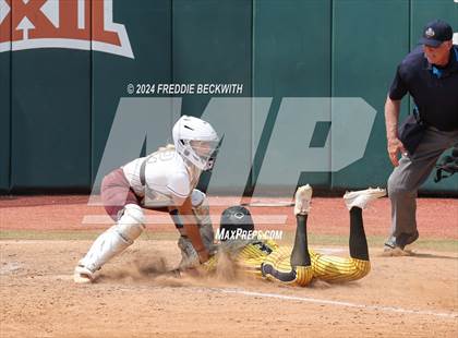 Thumbnail 1 in Calallen vs. Liberty (UIL 4A Softball Final) photogallery.