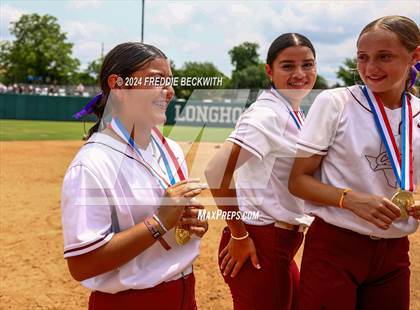 Thumbnail 1 in Calallen vs. Liberty (UIL 4A Softball Final) photogallery.